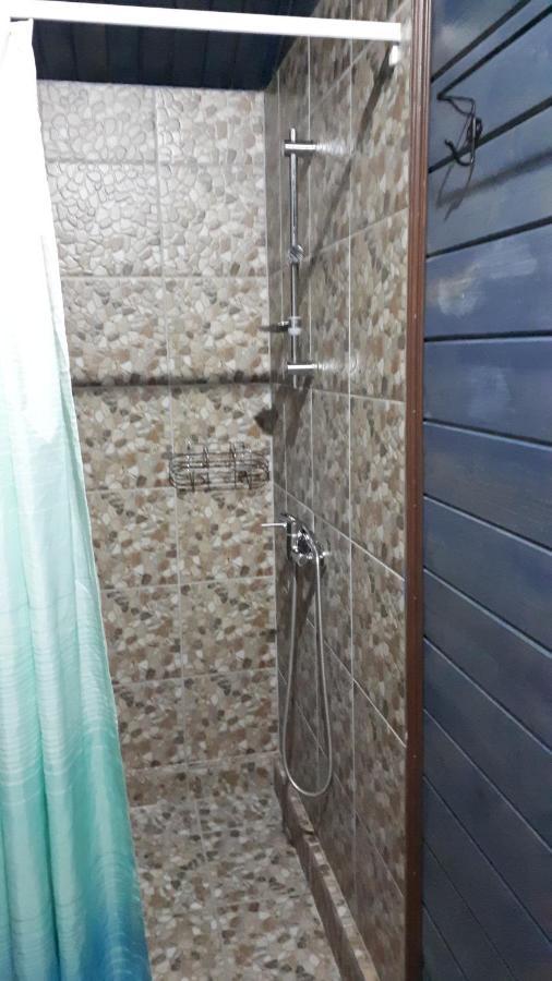 Домики У Лизы Под Ключ Pizunda Ngoại thất bức ảnh